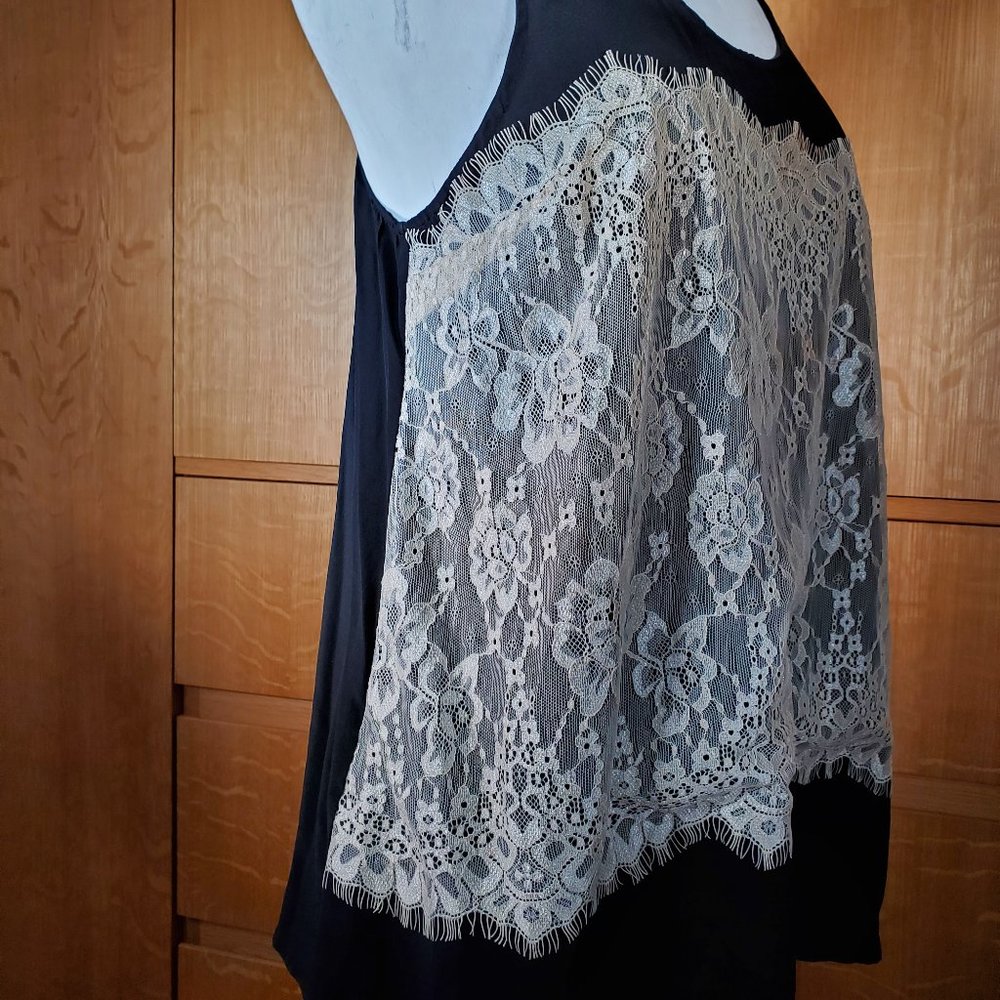 Lace Front Tank - Picture 2 of 4